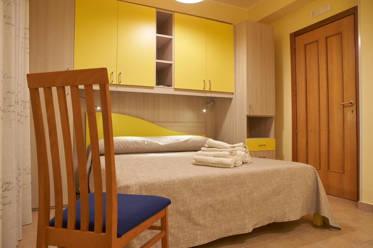 B&B Mary Grace Rossano Stazione 외부 사진