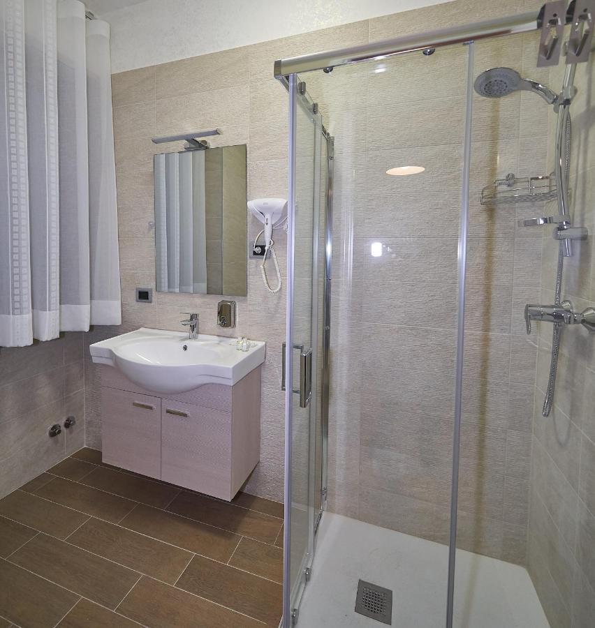 B&B Mary Grace Rossano Stazione 외부 사진