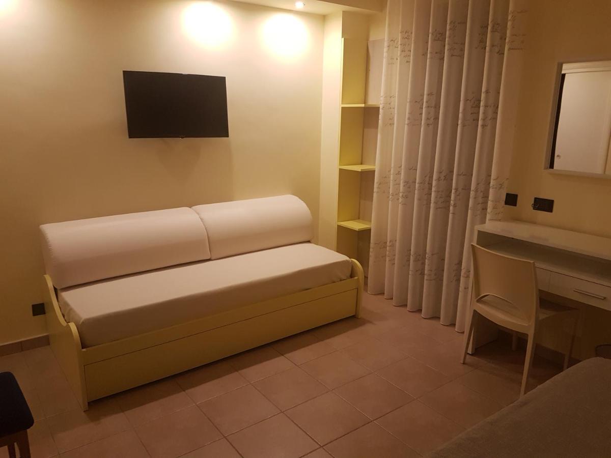 B&B Mary Grace Rossano Stazione 외부 사진