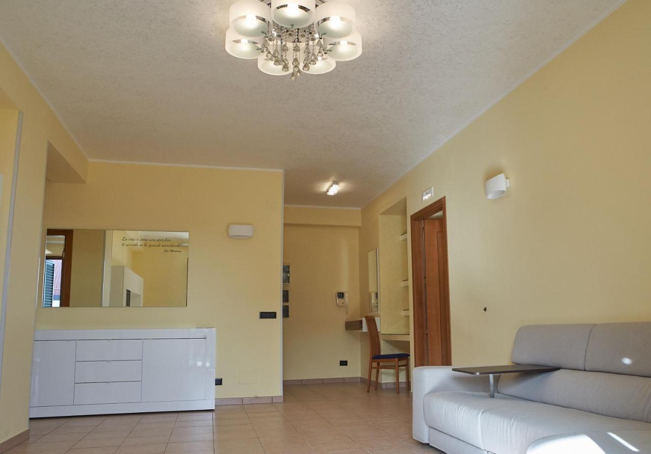 B&B Mary Grace Rossano Stazione 외부 사진