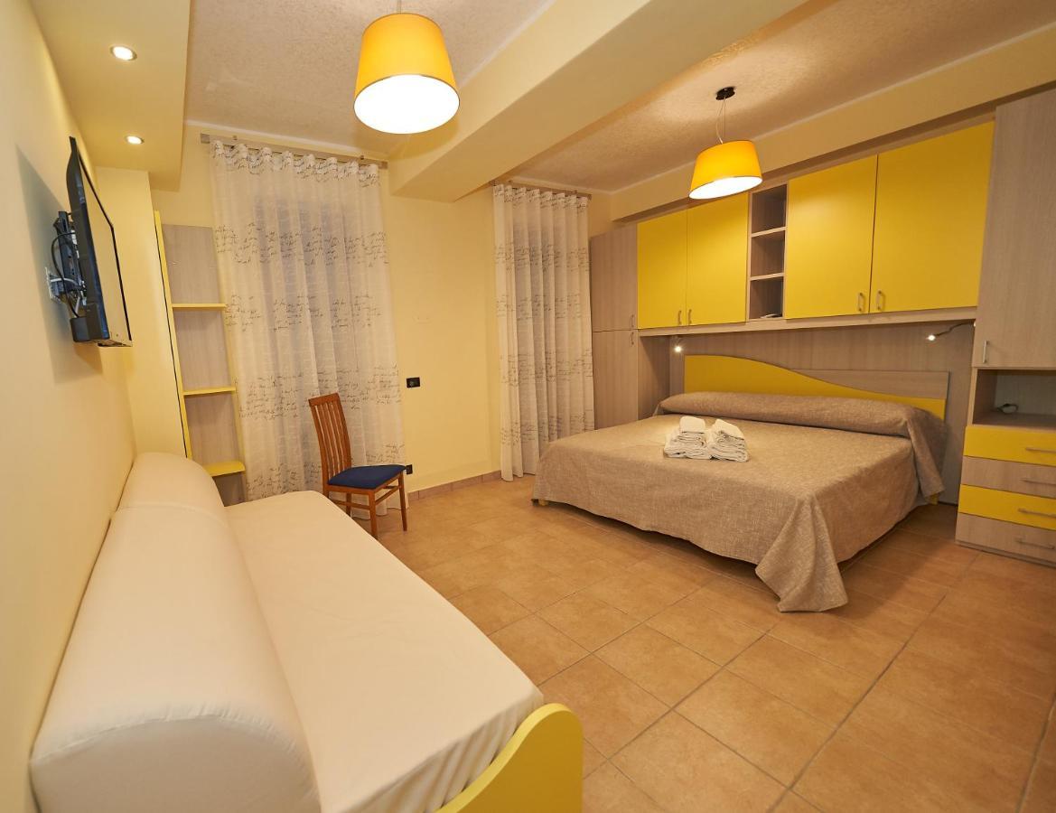B&B Mary Grace Rossano Stazione 외부 사진